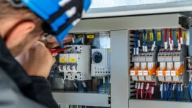 Ηλεκτρολογικός εξοπλισμός: Πότε κινδυνεύω και τί να προσέξω